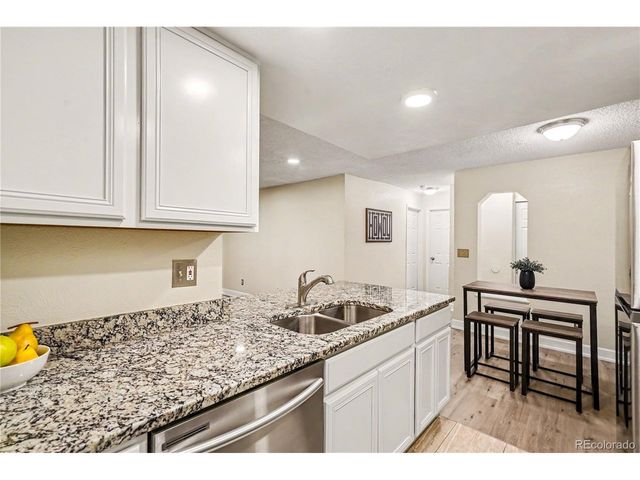 8376 S Upham Way B-105, Littleton, CO 80128