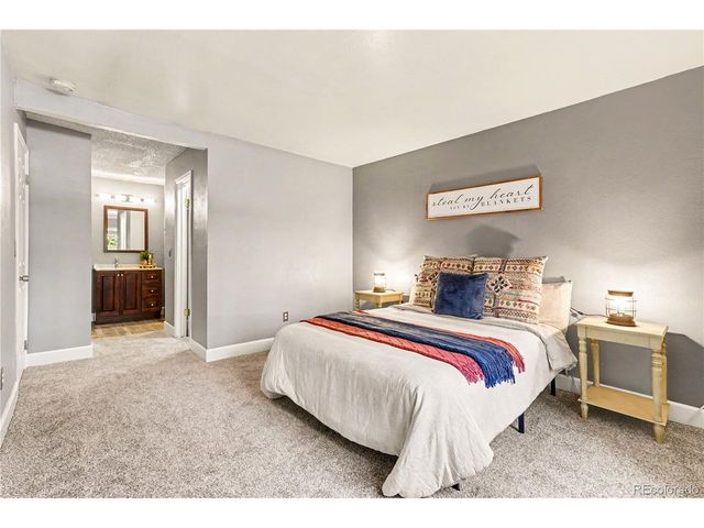 8376 S Upham Way B-105, Littleton, CO 80128