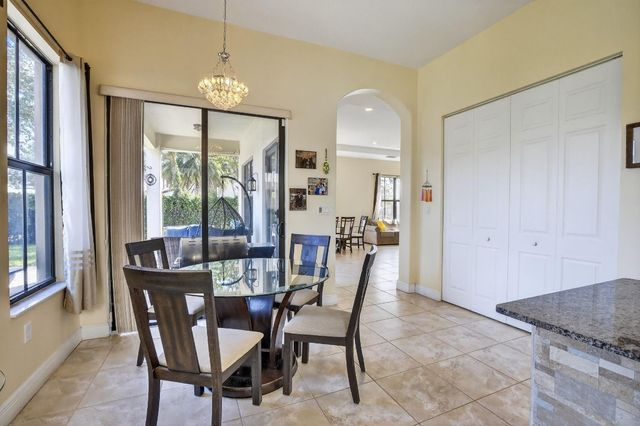 8541 NW 38th Street, Cooper City, FL 33024