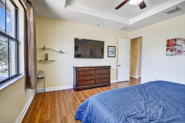 8541 NW 38th Street, Cooper City, FL 33024