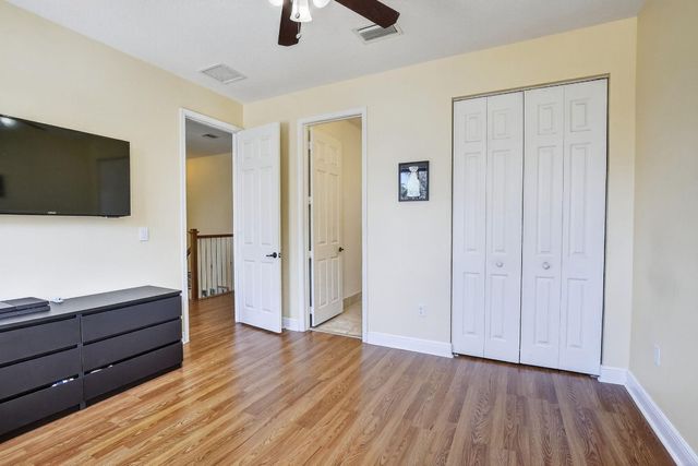 8541 NW 38th Street, Cooper City, FL 33024