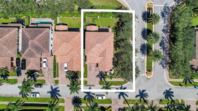 8541 NW 38th Street, Cooper City, FL 33024