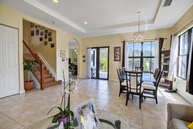 8541 NW 38th Street, Cooper City, FL 33024