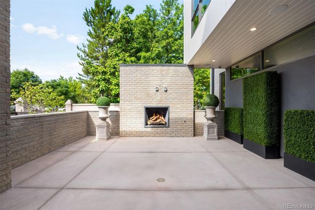 2655 E Cedar Avenue, Denver, CO 80209