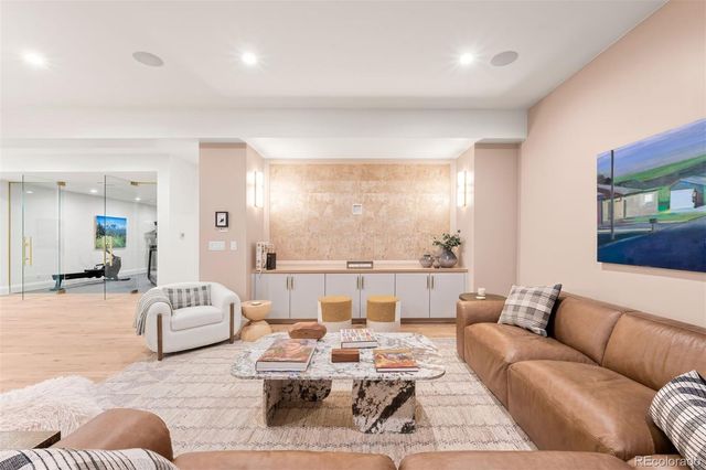 2655 E Cedar Avenue, Denver, CO 80209