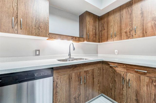 14 Greenway Plaza 5O, Houston, TX 77046