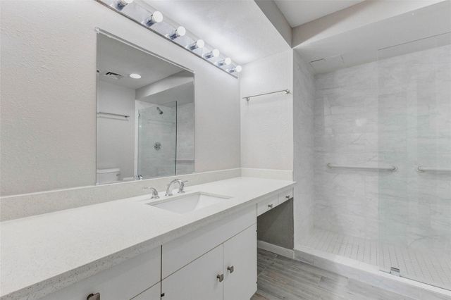 14 Greenway Plaza 5O, Houston, TX 77046