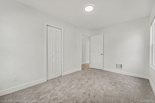 9436 Beaconsfield Street, Detroit, MI 48224