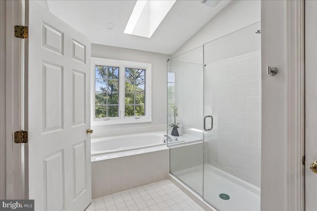 10407 DALEBROOKE LN, Potomac, MD 20854