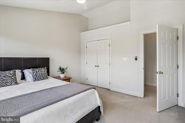 10407 DALEBROOKE LN, Potomac, MD 20854