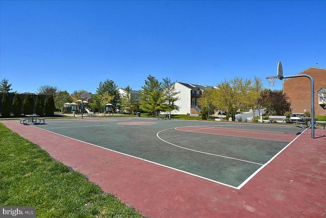 10407 DALEBROOKE LN, Potomac, MD 20854