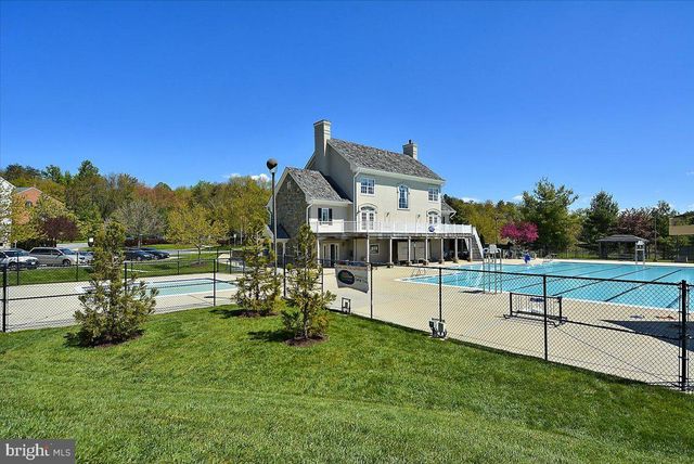 10407 DALEBROOKE LN, Potomac, MD 20854