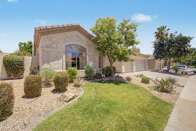 1632 W Frye Road, Phoenix, AZ 85045