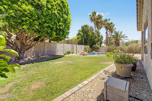 1632 W Frye Road, Phoenix, AZ 85045