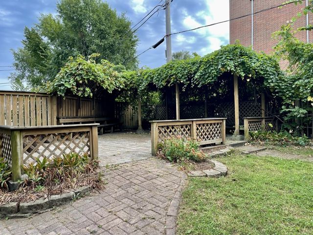 5331 N Lincoln Avenue, Chicago, IL 60625