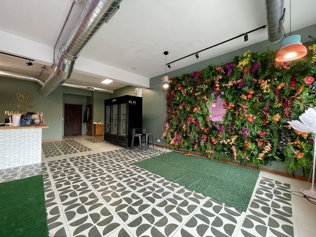 5331 N Lincoln Avenue, Chicago, IL 60625