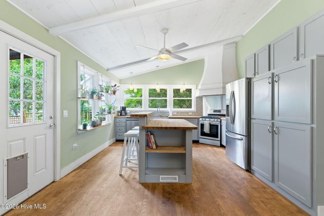 101 SE 23rd Street, Oak Island, NC 28465