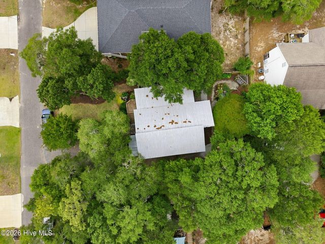 101 SE 23rd Street, Oak Island, NC 28465