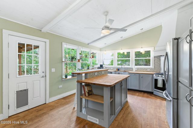 101 SE 23rd Street, Oak Island, NC 28465