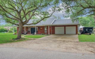 9501 Gene Street, Needville, TX 77461