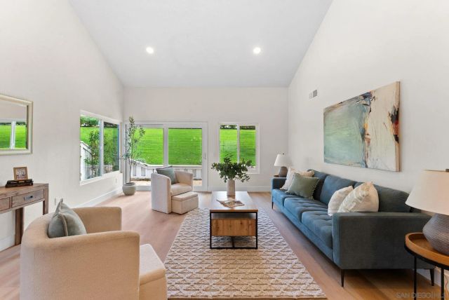 4676 Barcelona Way, Oceanside, CA 92056