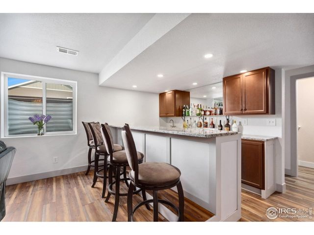 8101 River Run Dr, Greeley, CO 80634