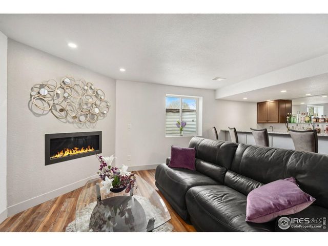 8101 River Run Dr, Greeley, CO 80634