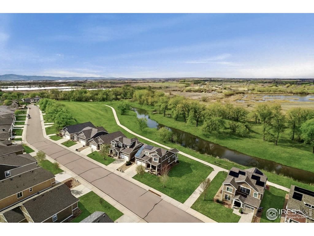 8101 River Run Dr, Greeley, CO 80634