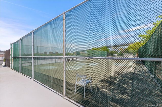 25-40 Shore Boulevard 6M, Astoria, NY 11102