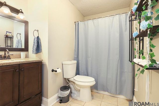 8834 Asphodel St, Denham Springs, LA 70726