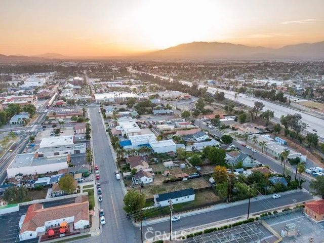 423 E Stuart, Redlands, CA 92374