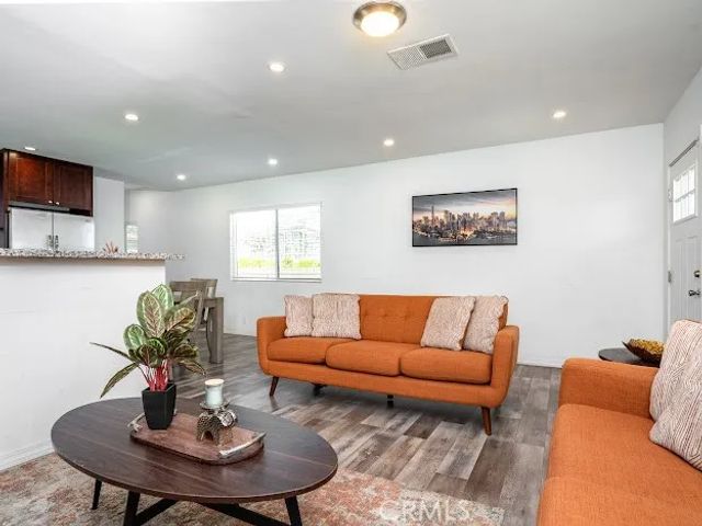 423 E Stuart, Redlands, CA 92374