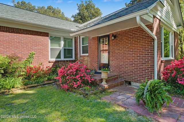 9120 Old Highway 61, Walls, MS 38680