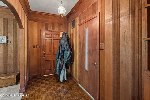 9120 Old Highway 61, Walls, MS 38680