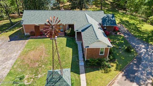 9120 Old Highway 61, Walls, MS 38680