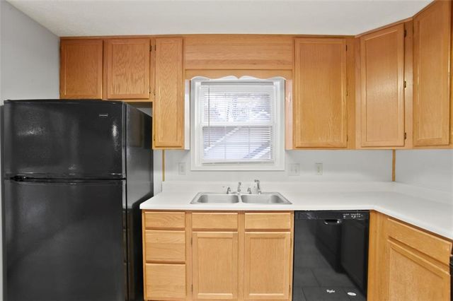 5705 Glandor SE Drive, Mableton, GA 30126