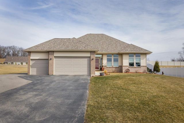 11206 N Shoes Way, Edgerton, WI 53524