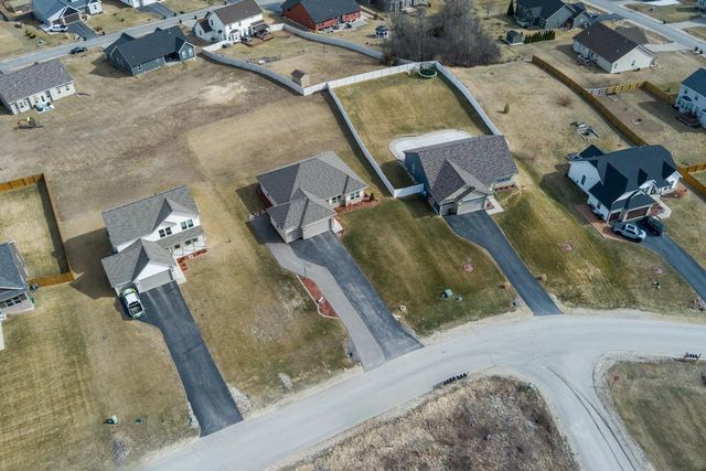 11206 N Shoes Way, Edgerton, WI 53524