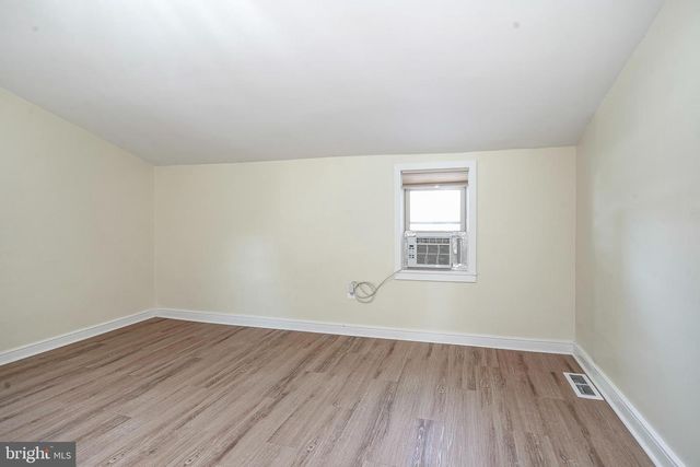 19 E MILLBROOKE AVE, Woodstown, NJ 08098