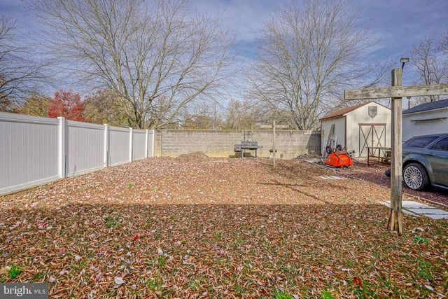 19 E MILLBROOKE AVE, Woodstown, NJ 08098