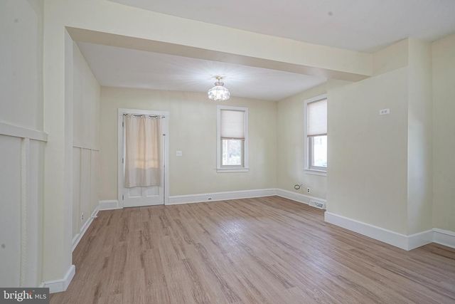 19 E MILLBROOKE AVE, Woodstown, NJ 08098