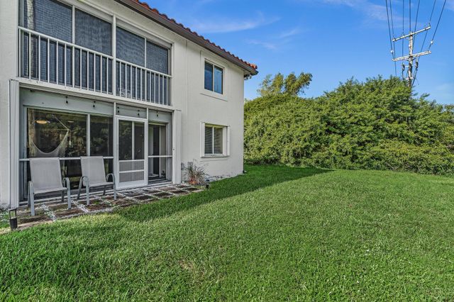 460 NW 67TH Street L105, Boca Raton, FL 33487