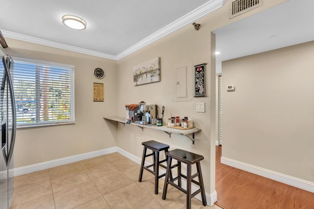 460 NW 67TH Street L105, Boca Raton, FL 33487