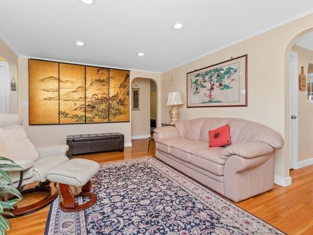 6 Virginia Road, Waltham, MA 02453