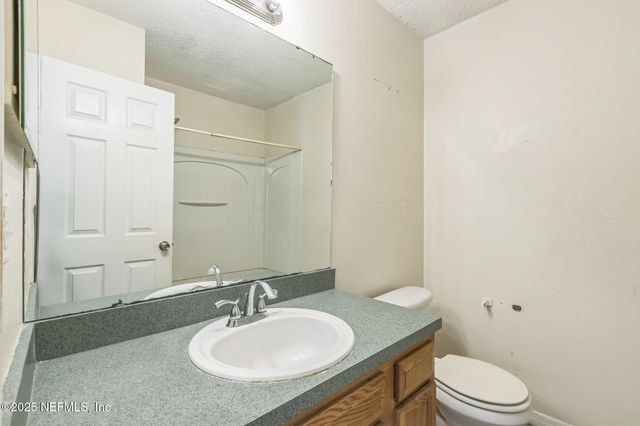 7594 TAYLOR FIELD RD #1 Road, Jacksonville, FL 32222