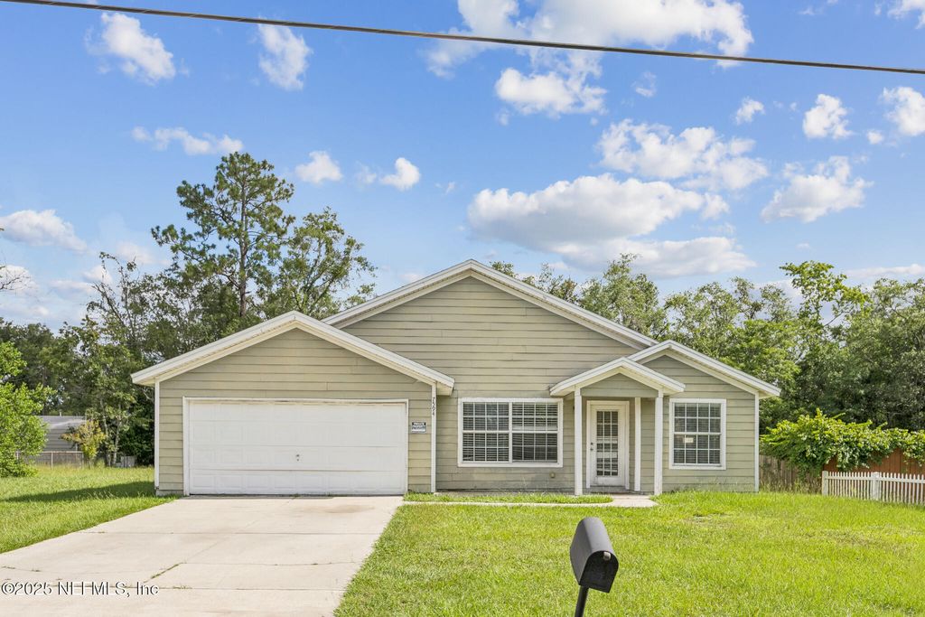 7594 TAYLOR FIELD RD #1 Road, Jacksonville, FL 32222