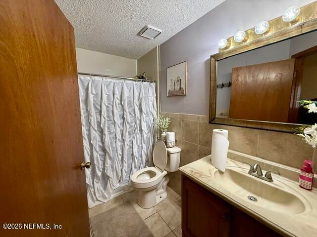 11651 KENNEWICK Court, Jacksonville, FL 32218