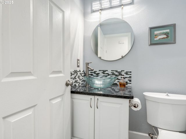 14417 ORCHARD SPRINGS Rd, Lake Oswego, OR 97035