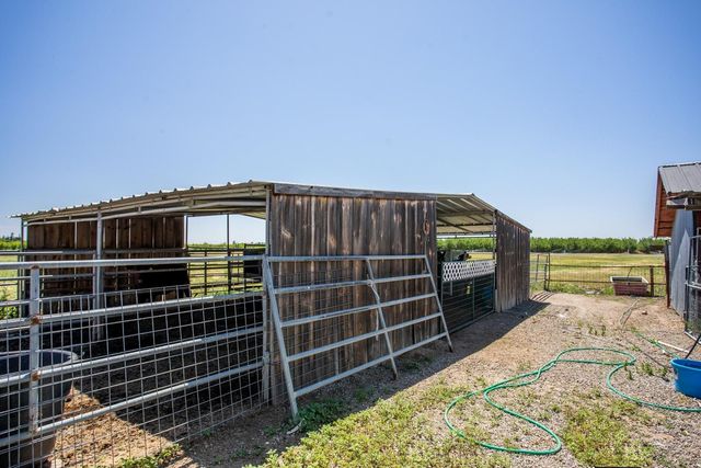 4472 Franklin Rd, Yuba City, CA 95993