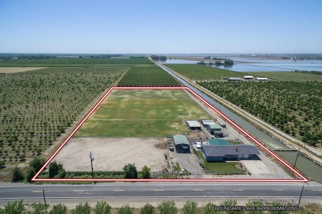 4472 Franklin Rd, Yuba City, CA 95993